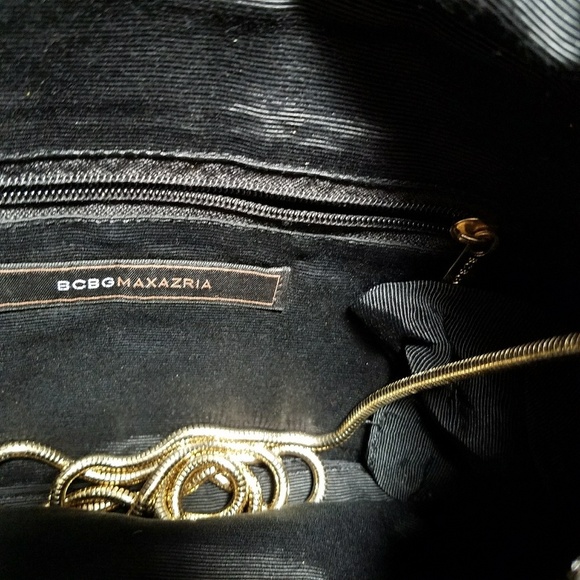 BCBG MAX AZRIA Holiday Purse - Picture 5 of 6